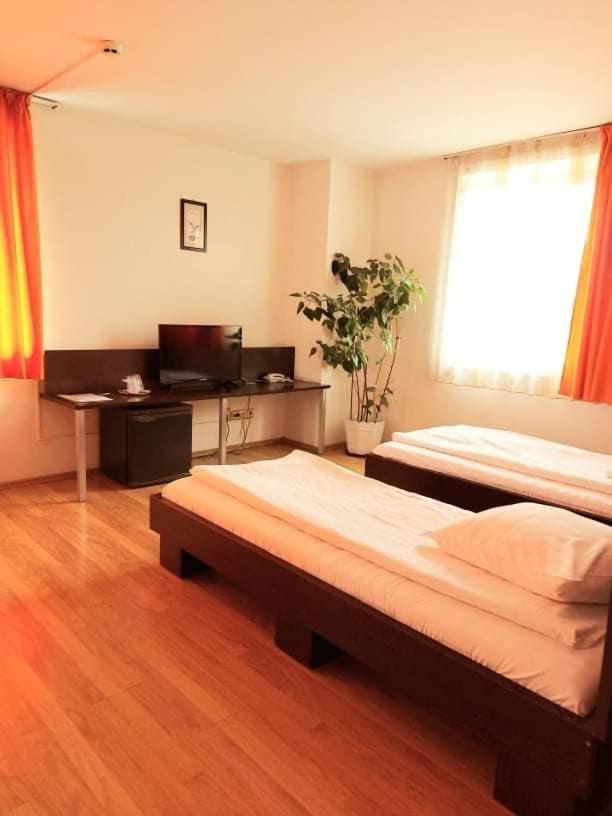 Villa Grande Iasi Luaran gambar